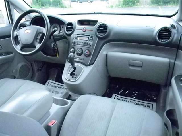 2008 Kia Rondo LX 4dr Wagon V6